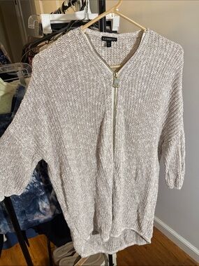 Express Cream Zip-Front Crewneck Knit Sweater